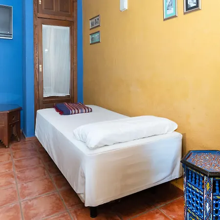 Safestay Mezquita Catedral Gasthof 2*