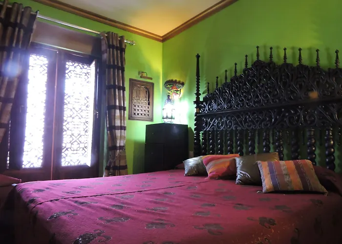 Гостьовий будинок Safestay Mezquita Catedral Кордова