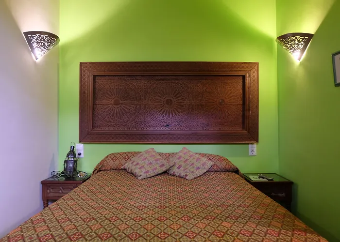 Safestay Mezquita Catedral Гостьовий будинок 2*