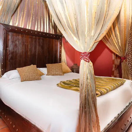 Safestay Mezquita Catedral 2*