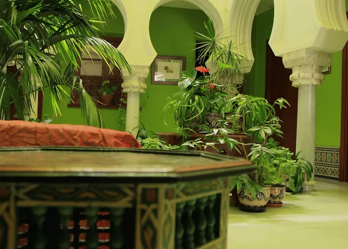 Safestay Mezquita Catedral 招待所 2*