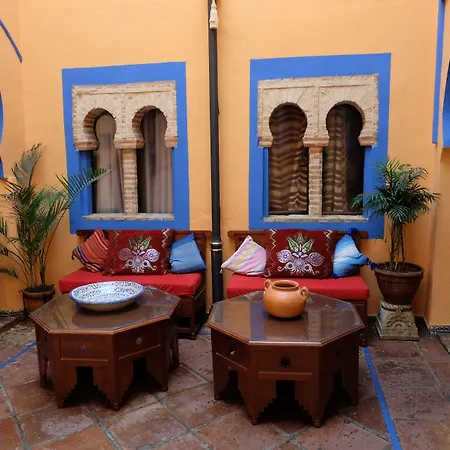 Safestay Mezquita Catedral Guest house 2*