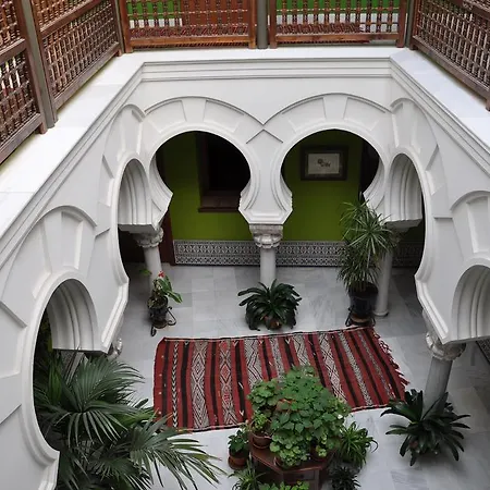 Safestay Mezquita Catedral