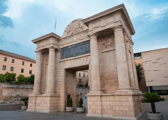 Safestay Mezquita Catedral קורדובה