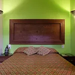 Safestay Mezquita Catedral Guest house *